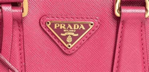 portatrucchi prada originali nuovi|Prada Authentication: Your Guide to Identify Authentic Prada.